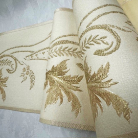 geborduurde bloemen rand creme bloemen
