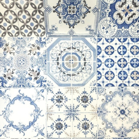 Delfs blauw tegel behang met zachte zandkleuren Hollandse stijl