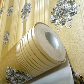 Goud streep ornamenten behang luxueuze en elegante uitstraling