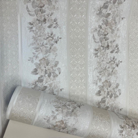 AS Creation Villa Rosso Behang 95929-2 – Engelse Bloemen – Beige / Crème Satijn Vinylbehang