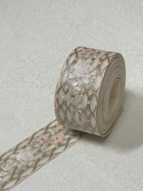 Crème groen romantische roosjes behangrand glans 3 cm – 5 meter lang