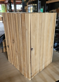 SOKKEL / HOUT