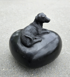 URN / HART MET HOND