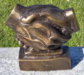 GEVOUWEN HANDEN / HANDDRUK