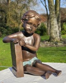 ZITTENDE ENGEL