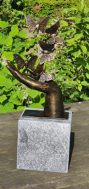 HAND MET  5 VLINDERS / RECHTERHAND