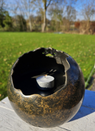 URN MET POOTAFDRUK  EN WAXINEHOUDER