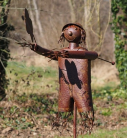 VOGELVERSCHRIKKER / JONGEN