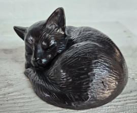 URN / SLAPENDE KAT