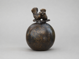 BRONZEN MINI URN / DUIF