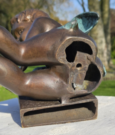 ZITTENDE ENGEL