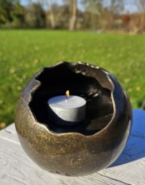 URN / WAXINEHOUDER MET POOTAFRUK