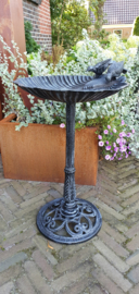 ALUMINIUM VOGELDRINKSCHAAL IN SCHELPVORM