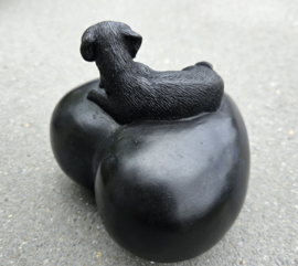 URN / HART MET HOND