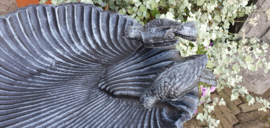 ALUMINIUM VOGELDRINKSCHAAL IN SCHELPVORM