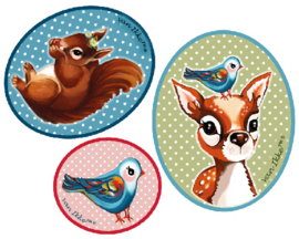 Kleines Eichhörnchen, Rehkitz und Vogel VAN IKKE