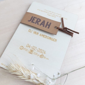 Geboortekaartje van hout - Label Naam Jongen | Prijs vanaf: