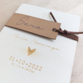 Geboortekaartje van hout - Label Naam Meisje | Prijs vanaf:
