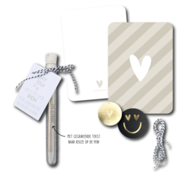 Giftset pen met naam in reageerbuisje  Moederdag Vaderdag Opa Oma