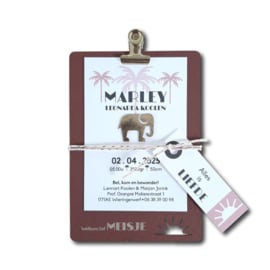 Geboortekaartje karton klembordje olifantje vegan leather (€ 4,25)