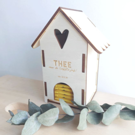 Huisje hout voor theezakjes met tekst naar keuze