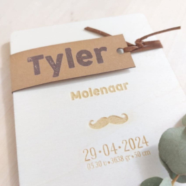 Geboortekaartje van hout - Label Naam Jongen | Prijs vanaf: