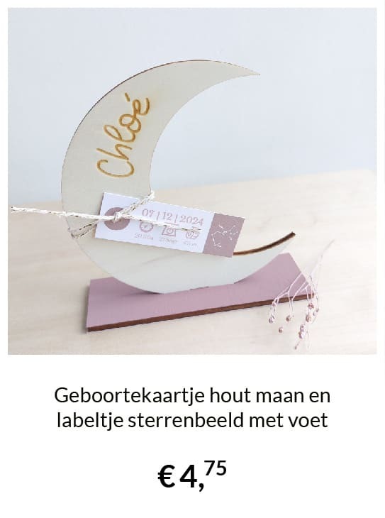Geboortekaartje hout maan labeltje sterrenbeeld met voet