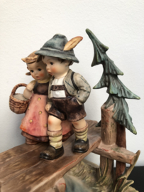 Originele Hummel 472 Bald sind wir drüben /On Our Way 20 cm TMK7 7e figuur Century Collection 1992