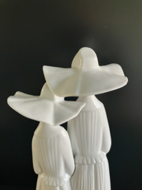 Lladro porselein: Nuns / Monjas Fulgencio Garcia 1969-2016 hoog 34 cm 01004611
