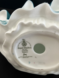 Royal Doulton porselein: beeld 'Janine' HN2461 hoog 20 cm gesigneerd