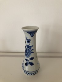 de Porceleyne Fles: Delft Blauwe Vaas jaarletters CX=1978 schilder JSM hoog 13 cm