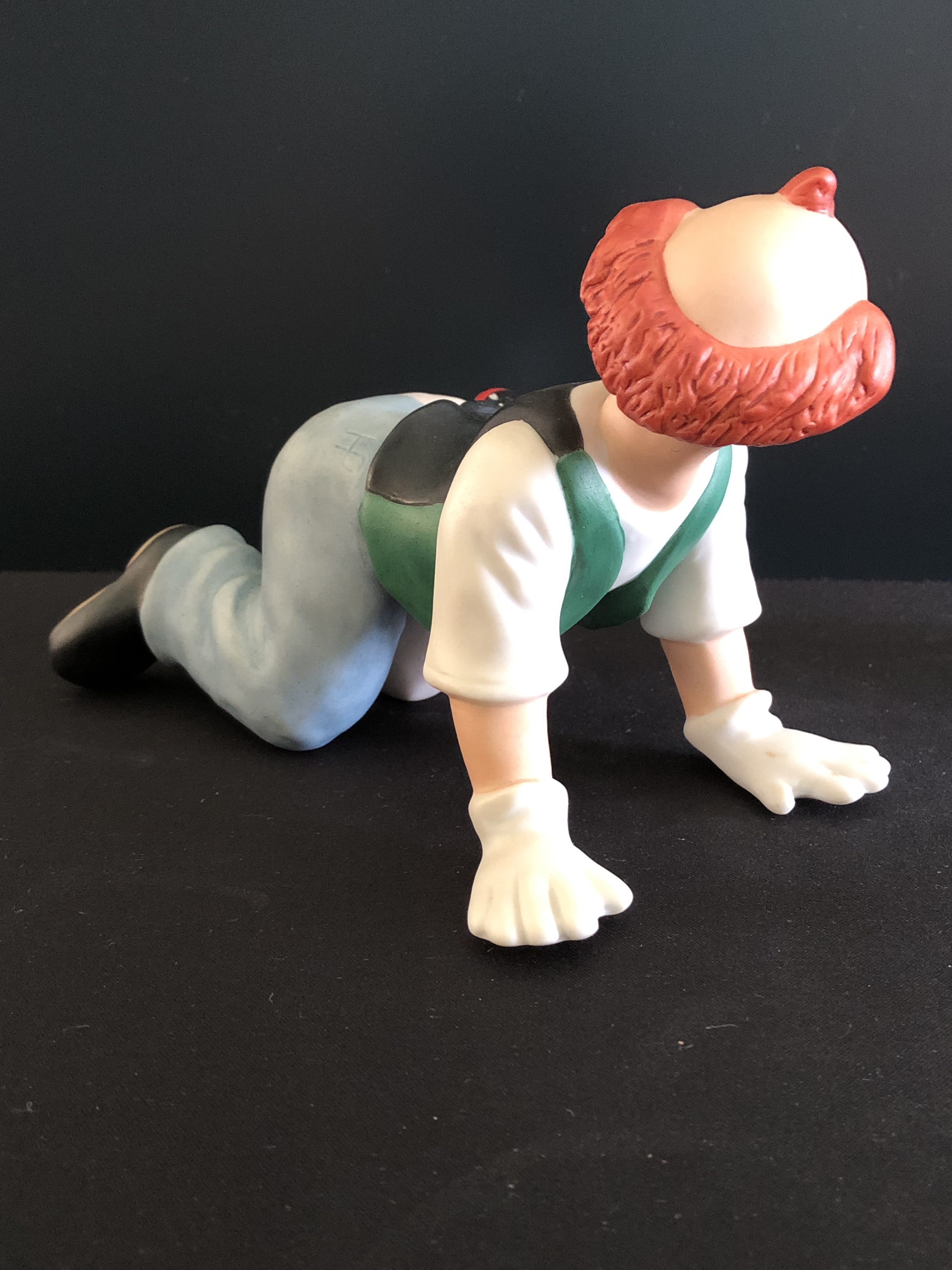 Goebel porselein: Happy Clowns Lucky 19 cm lang