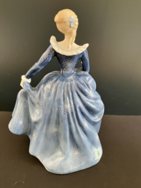 Royal Doulton porselein: beeld 'Fragrance' HN2334 hoog 20 cm
