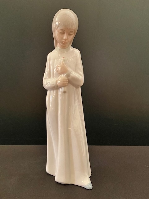 NAO Lladro porselein:  Devotion / Devoción hoog 20 cm