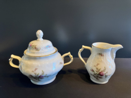 Rosenthal porselein: Sanssouci Roomstel suikerpot 13 cm hoog en 16 cm breed / melkkannetje 10 cm hoog