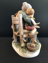 Originele Hummel 620 Grossmutter erzählt / A Story From Grandma 21 cm Jaarstuk 1995 Gelimiteerde Uitgave