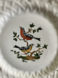 Limoges Bernardaud  porselein: polychroom bordje met vogels, vlinders en insecten decor Virginie doorsnede 21 cm