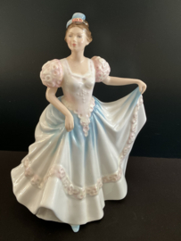 Royal Doulton porselein:  beeld 'Natalie' HN3173 hoog 21 cm gesigneerd