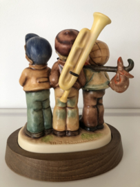 Originele Hummel 787 Auf Wanderschaft / Traveling Trio 14 cm hoog Trio collection 'Auf Wanderschaft' 1998 04856/20.000 st Lim.Ed.