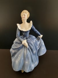 Royal Doulton porselein: beeld 'Fragrance' HN2334 hoog 20 cm