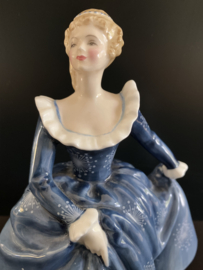 Royal Doulton porselein: beeld 'Fragrance' HN2334 hoog 20 cm