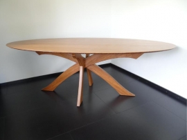 Ovale Bamboe tafel 'Belle Gambe'