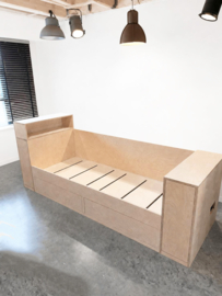 Maatwerk bed tiny house | Berken Multiplex