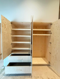 Inbouw maatwerkkast | Fins vuren underlayment