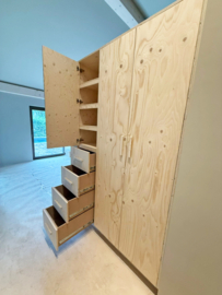 Inbouw maatwerkkast | Fins vuren underlayment