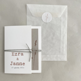 Trouwkaart pocketfold Ezra & Janne biotop | grijsboard