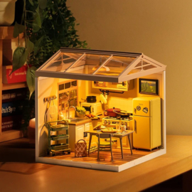 Robotime Happy Meals Kitchen