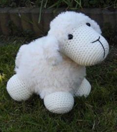 Funny Furry Sheep Soft ivoor