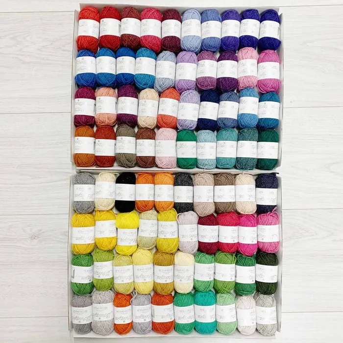 Metropolis alle 80 kleuren van 10gr. in een box