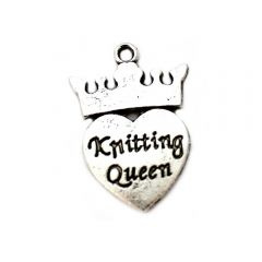 Bedeltje Knitting Queen